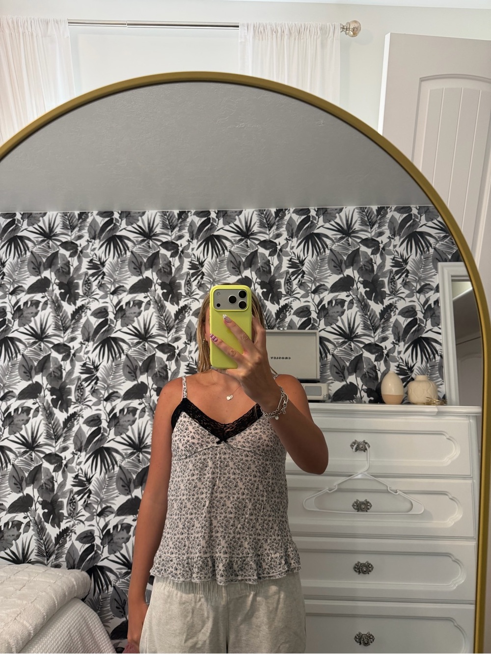 Lace Trim Floral Cami Tank Top - White/Black